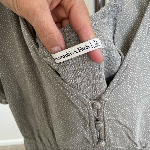 Abercrombie & Fitch Vneck blouse Bodysuit XL - Picture 4 of 5